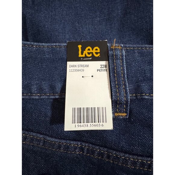 NWT Lee Womens Legendary Plus 90s TAPER Mid Rise Jeans 22W Petite Straight Fit - Picture 10 of 12
